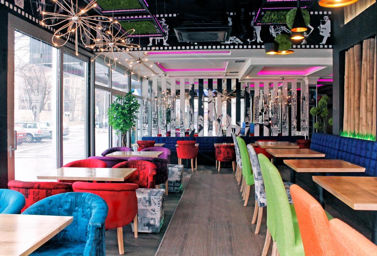 Estrada Lux Hotel Белград Екстериор снимка